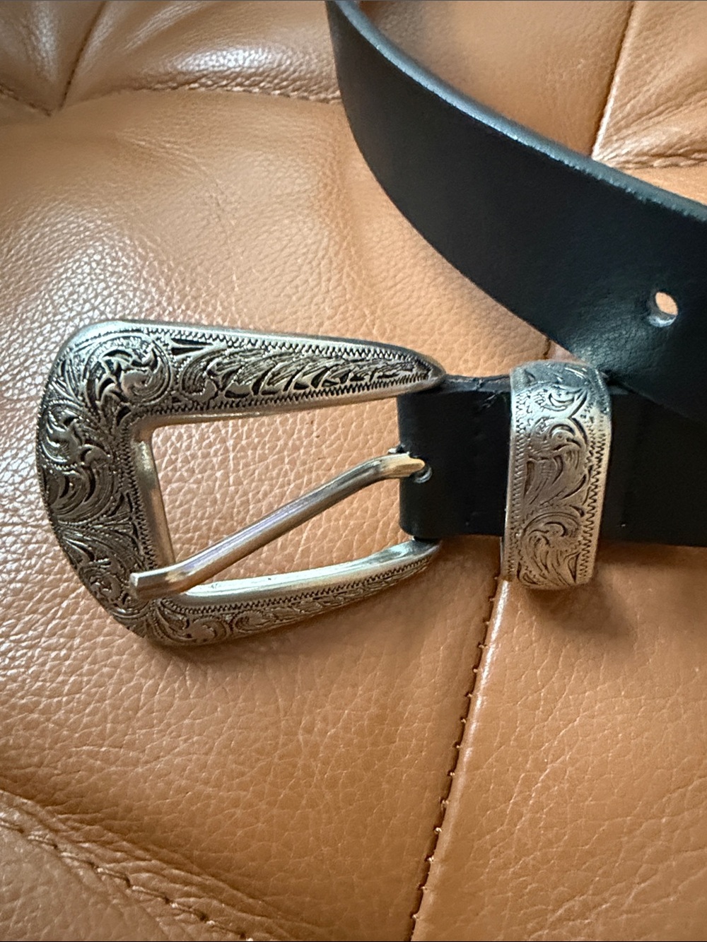 Zara Black Leather Belt with Engraved Western-Style Silver Buckle